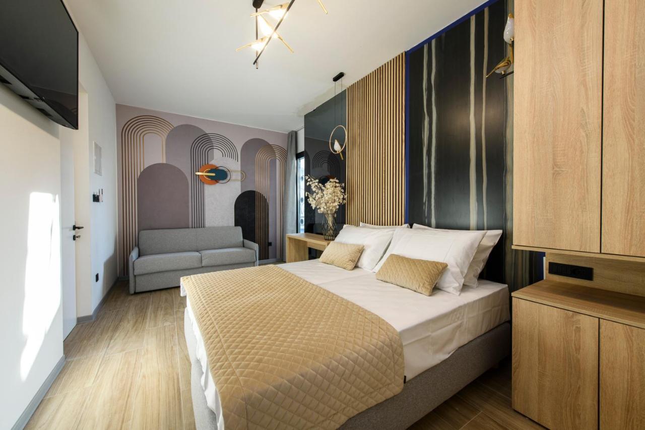 Via Mare Luxury Rooms Split Exteriör bild