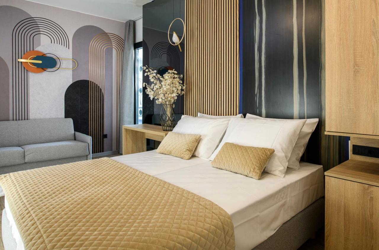 Via Mare Luxury Rooms Split Exteriör bild