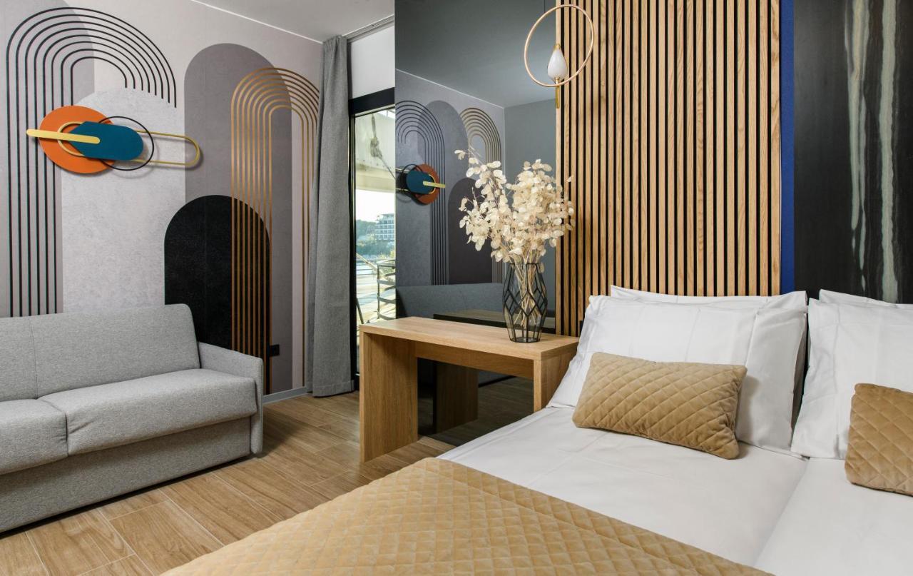 Via Mare Luxury Rooms Split Exteriör bild